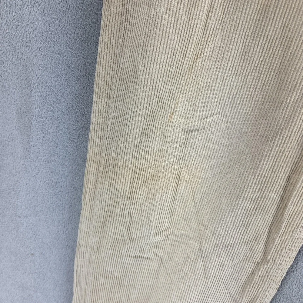 Vintage Levis 501 Jeans Mens Beige Corduroy Straight Button Fly USA Fits 30x34